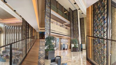 hotel lobby screen