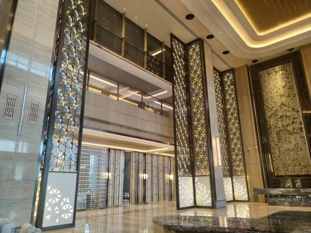 hotel lobby screen