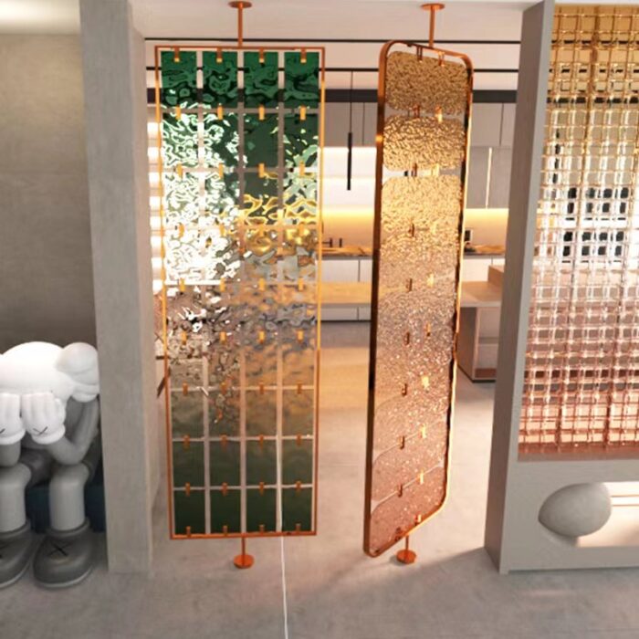 Colored stainless steel screen